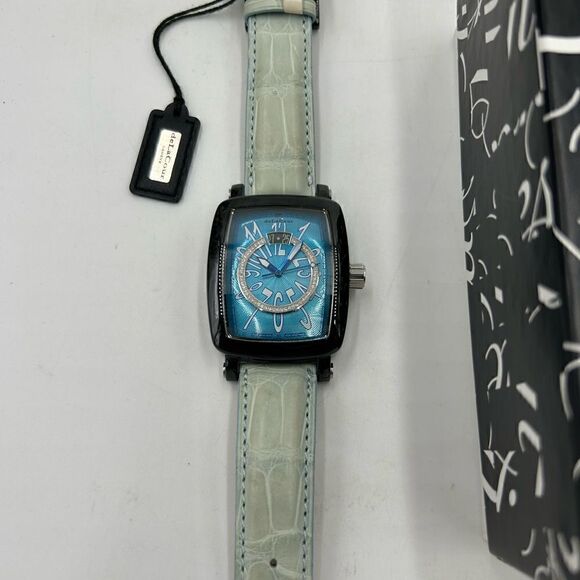 Men’s de la Cour via larga 40 mm limited edition stainless steel Swiss watch - Picture 3 of 11